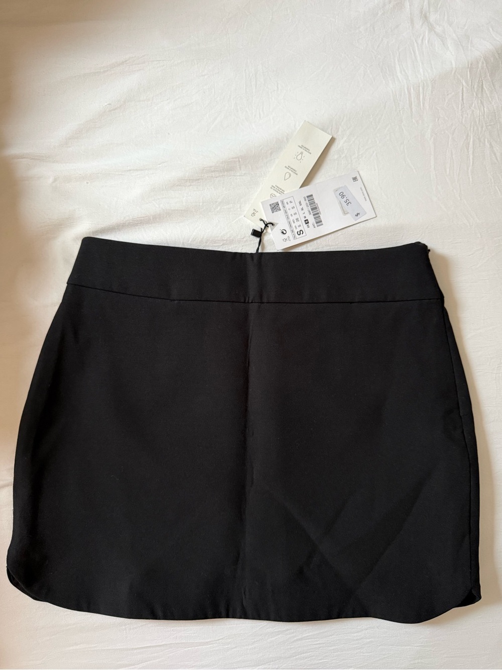 NWT ZARA mini skirt